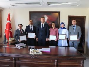 Proje geliştiren öğretmenlere başarı belgesi verildi