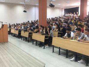 Nazilli MYO öğrencileri gelecekle buluşuyor