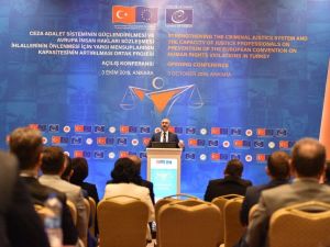 Adalet Bakanı Gül: "İnsan Eylem Planı güncelleme çalışmalarını başlattık"