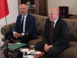 Ankara Hacı Bayram Veli Üniversitesi ve KKTC Yakın Doğu Üniversitesi arasında işbirliği protokolü