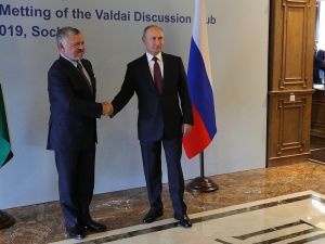 Putin ülke liderleriyle bölgesel konuları görüştü