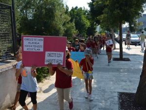 Çocuklar obeziteye dikkati çekmek için yürüdü