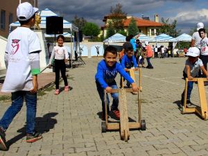 Bu şenlikte teknoloji yasak