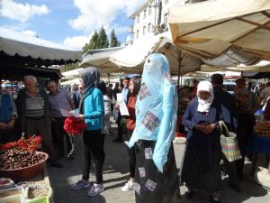 Poşet kullanımının zararlarını işte böyle anlattılar