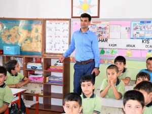 Bal, okul ziyaretlerini sürdürüyor