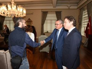 Vali Deniz: "Gençlerimizin girişimcilik ruhunu canlandırmalıyız"