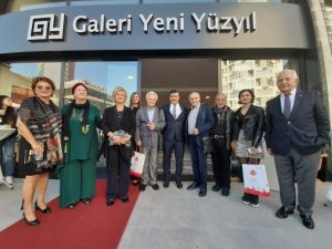 Galeri Yeni Yüzyıl kapılarını sanatçılara ve sanatseverlere açtı