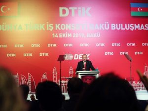 Cumhurbaşkanı Erdoğan, Dünya Türk İş Konseyi Bakü Buluşması Toplantısı’na katıldı