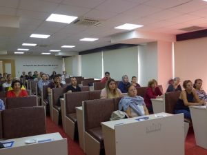 Kuşadası Ticaret Odası’nda e-ticaret semineri yapıldı