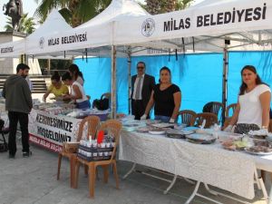 Anasınıfları için kermes düzenlediler