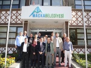 Maçka Belediyesi’nden ‘Barış Pınarı’na destek