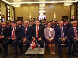Yırcalı, Türk Diasporası buluşmasında moderatörlük yaptı