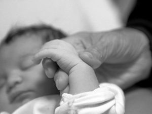 Gebelikte sigara içen annelere bir kötü haber daha