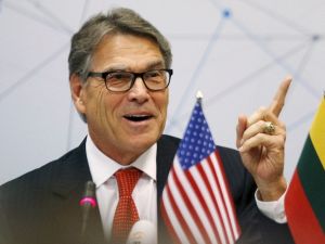 Trump: “Enerji Bakanı Perry görevinden ayrılacak”