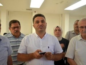 AK Parti’den Başkan Şahin’e ’Seyyah Başkan’ eleştirisi