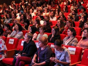 Teknosa, kadınların teknoloji destekçisi