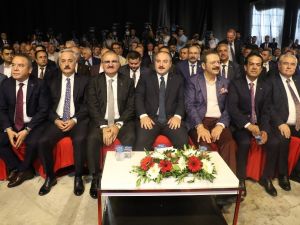 Bakan Varank: “ Türkiye 2 haftada ABD ve Rusya’yı istediği noktaya getirdi”