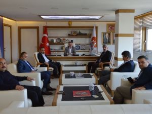 Başkan Özdemir: “Ayrımız, gayrımız yok”