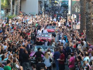 Yeşilçam, Altın Portakal kortejinde Antalyalılarla buluştu