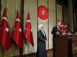 Cumhurbaşkanı Erdoğan: “Rusya terör örgütlerinin çıkarıldığı bilgisini yetkili mercilerimize verdi”