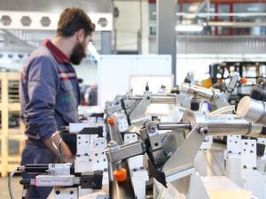 Elektrikli araçlarda parça ağırlığı azalıyor