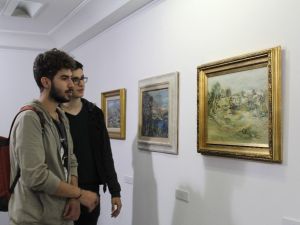 "Modernlik Eşiği - Lignum" resim sergisi, kapılarını sanatseverlere açtı