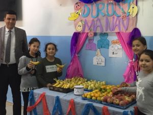 Hem sağlıklı besleniyorlar hem de dürüstlüğü öğreniyorlar