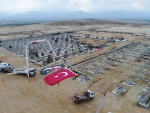 700 kişiye istihdam sağlayacak tesisin temeli atıldı