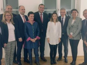 Güçlü kadınlarla dirençli kentler için imzalar atıldı