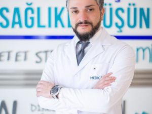 "Uyanık beyin tümörü ameliyatı felç riskini ortadan kaldırıyor"