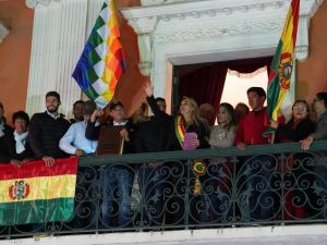 Bolivya’nın geçici devlet başkanı belli oldu