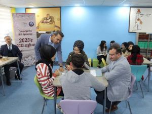 Protokolden kitap okuma kampanyasına destek