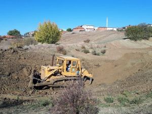 Büyükşehir HİS göletleri bakımlarına devam ediyor