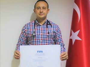 Doç. Dr. Hasan Güngör, FIFA’nın resmi ‘Futbol Doktoru’ oldu
