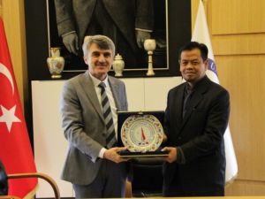 DPÜ ile Islam Negeri Üniversitesi arasında iş birliği protokolü