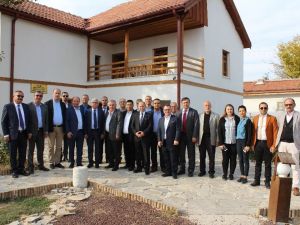 Susurluk Ticaret Odası Polatlı’nın tarihi alanlarını gezdi