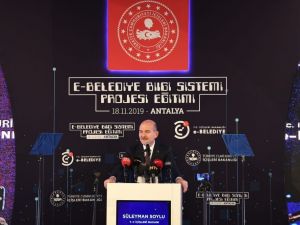 Bakan Soylu: "Son 3-4 ayda güney sınırımızdaki komşularımız birkaç defa değişti"