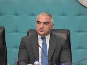 Bakan Ersoy, Bangladeş Maliye Bakanı Kamal ile bir araya geldi
