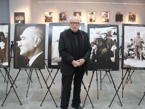Atatürk’ün leblebileri aşıran çocuğun sergisi Medical Park İzmir Sanat Galerisinde