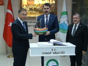 Çevre ve Şehircilik Bakanı Kurum esnaf ziyareti yaptı