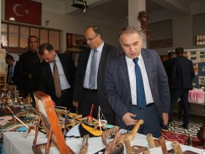 Milli değerler sergide buluştu