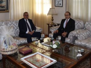 Vali Deniz, Japon firmaları Manisa’ya davet etti