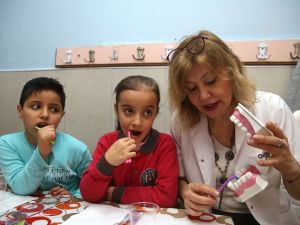 Buca’da miniklere ağız ve diş sağlığı eğitimi