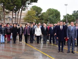 Alaşehir’de Öğretmenler Günü kutlandı