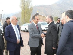 AK Parti heyetinin Şemdinli ziyareti