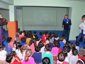 Kütahya AFAD’tan anaokulu öğrencilerine ‘Afete Hazır Okul’ eğitimi