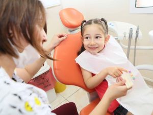 Bayraklı’da 8 ayda 18 bin kişiye ücretsiz sağlık hizmeti