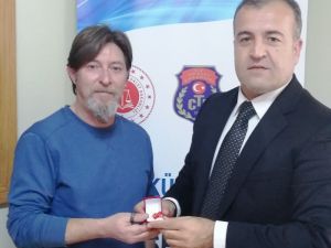 Eski hükümlü Ceylan’ın ‘Duraklar’ isimli öyküsüne ödül