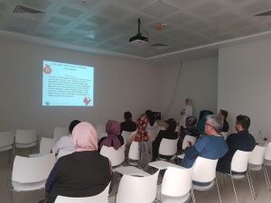 Devlet Hastanesi personeline ’’Tıbbi atıkların kontrolü’’ eğitimi