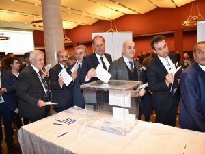 Özkasap, Berlin’de TATSO Genel Kuruluna katıldı